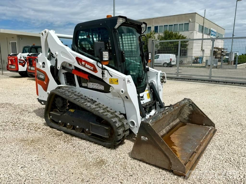 Bobcat T 590 لوادر صغيرة