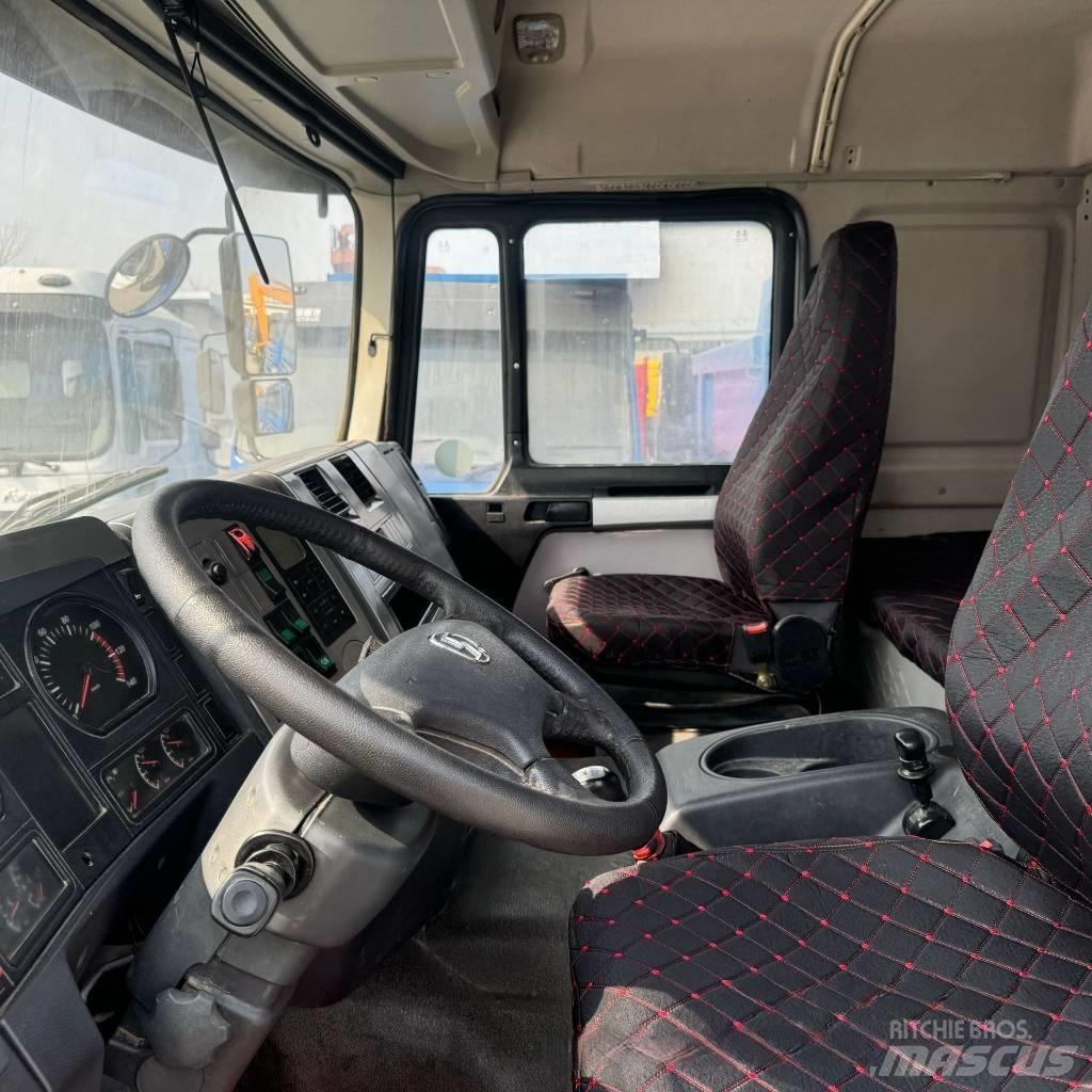 Shacman F 3000 شاحنات قلابة