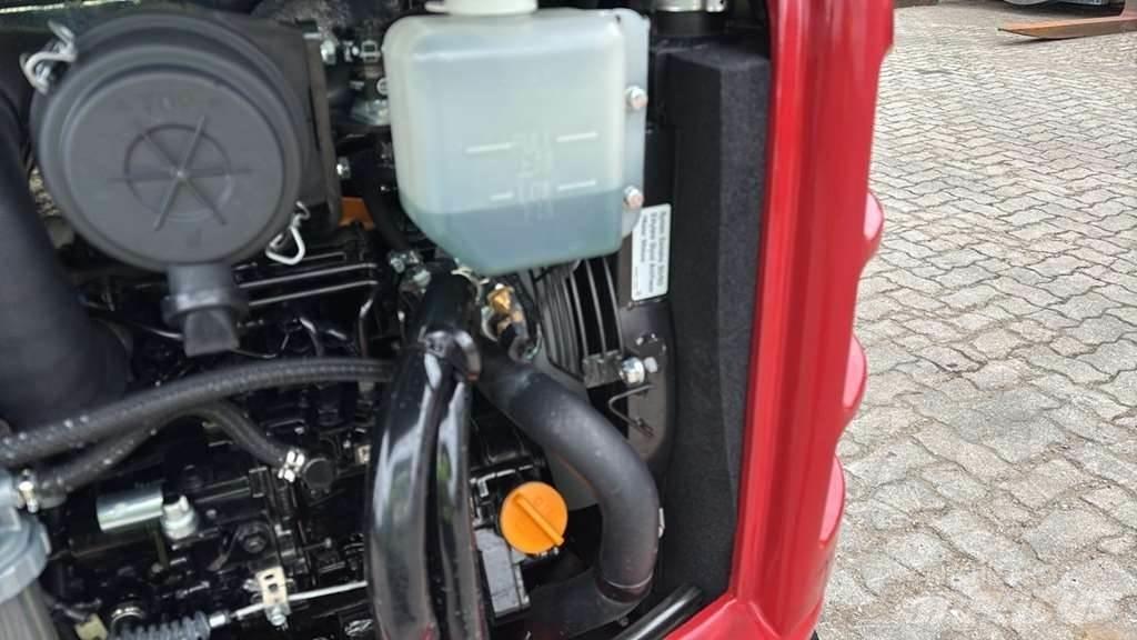 Takeuchi TB216 A حفارات صغيرة أقل من 7 طن (حفارات صغيرة)