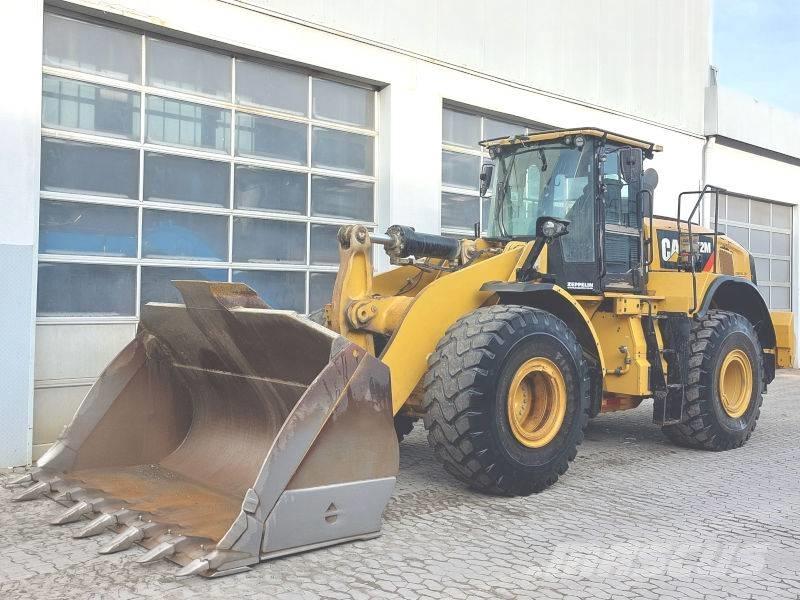Caterpillar 972 M لوادر بعجل
