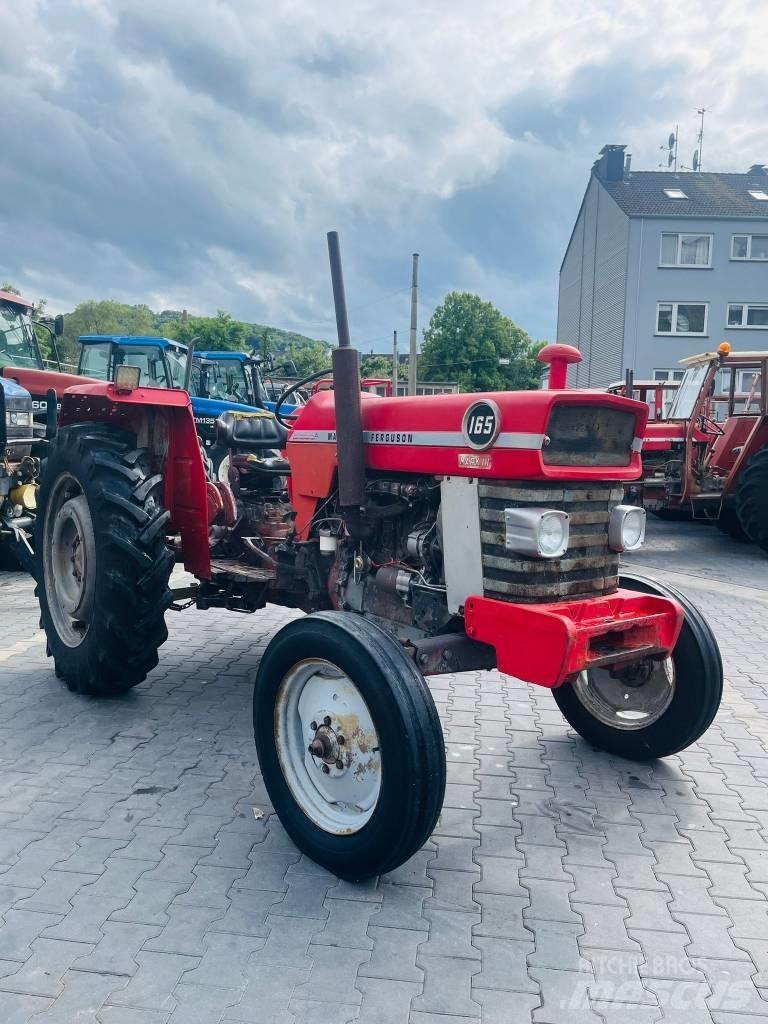 Massey Ferguson 165 الجرارات