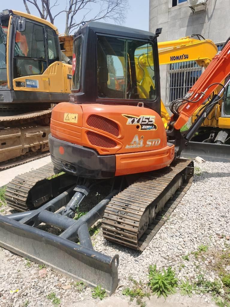 Kubota KX 155 حفارات زحافة