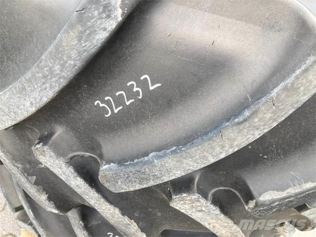 Mitas 2X 540/65R30 ملحقات أخرى للجرارات