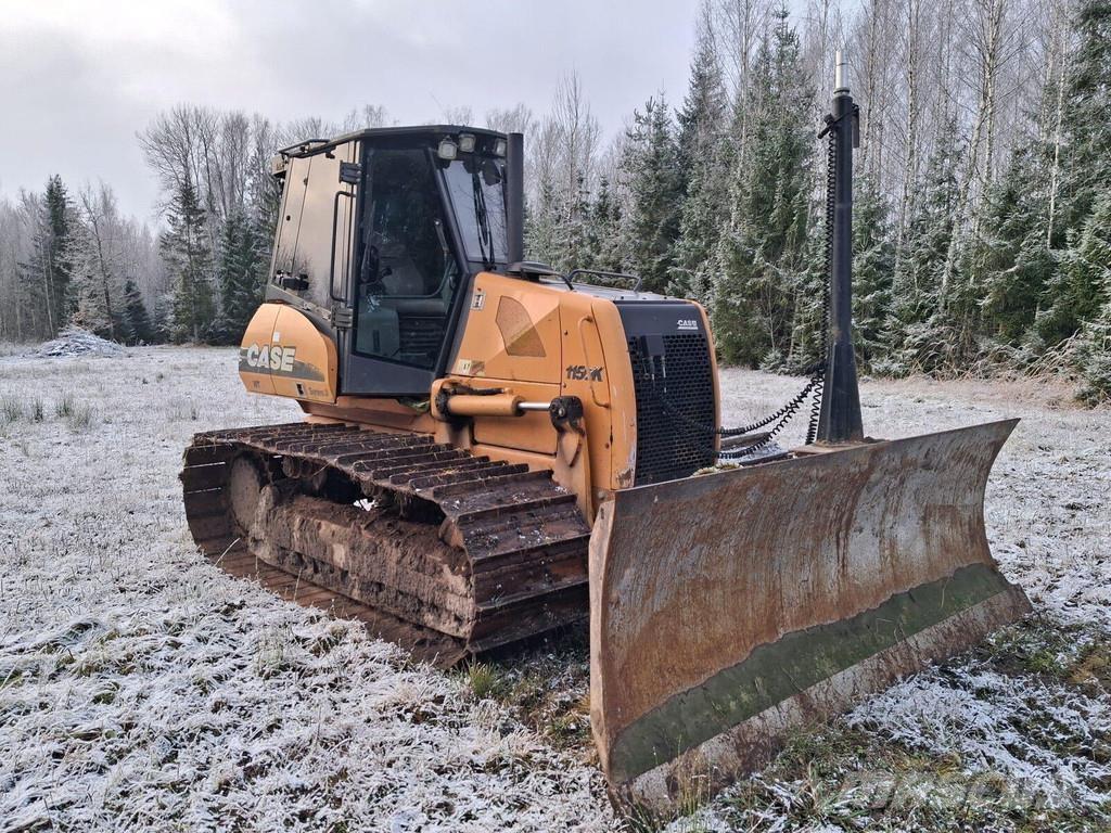 CASE 1150K بلدوزرات مجنزرة