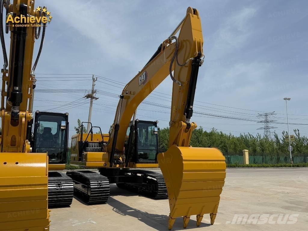 CAT 320 حفارات زحافة