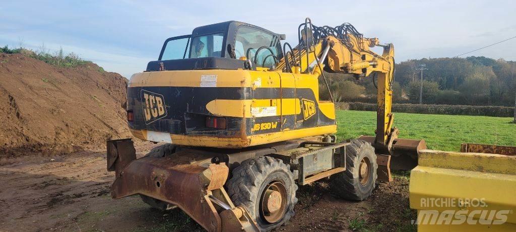 JCB JS 130 W حفارات بعجل