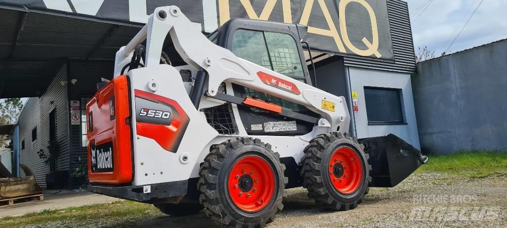 Bobcat S 530 لوادر انزلاقية التوجيه