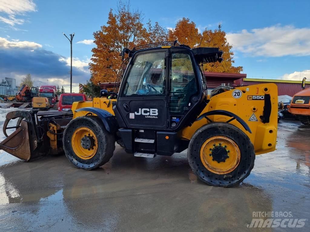 JCB 550-80 مناولات متداخلة