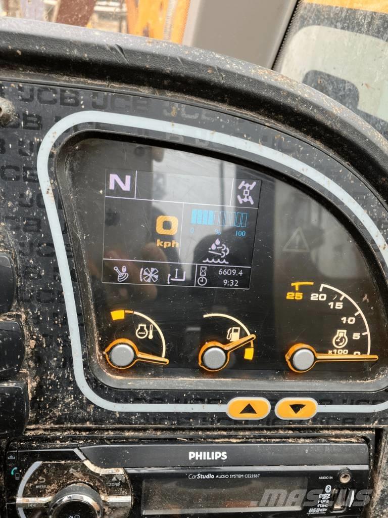 JCB 527-58 معدات مناولة لأغراض الزراعة