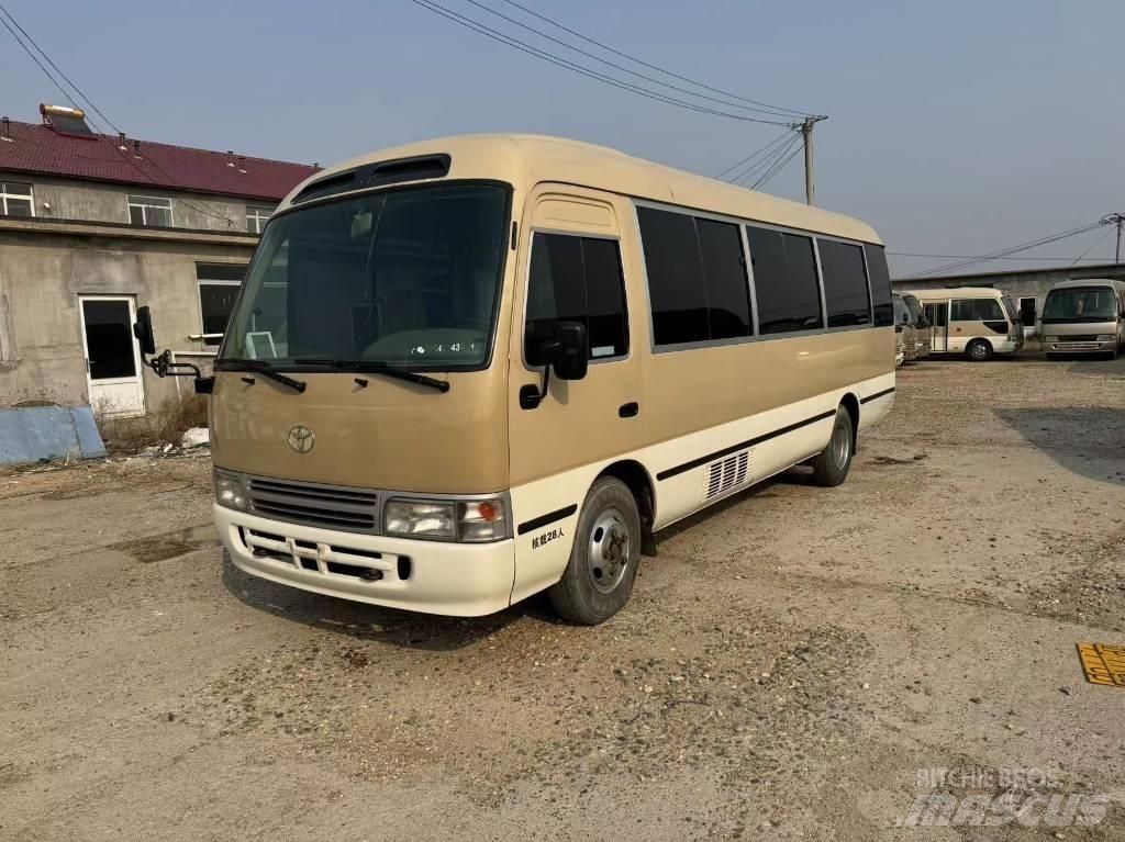 Toyota Coaster Bus حافلة صغيرة