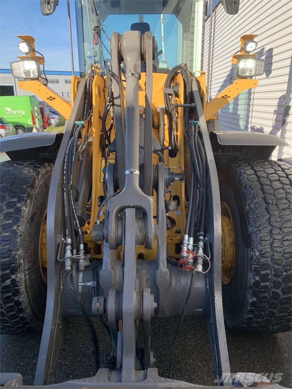 Volvo L90H لوادر بعجل