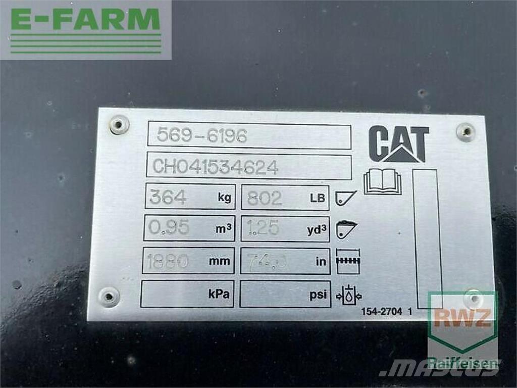 CAT 906 radlader حفارات صغيرة أقل من 7 طن (حفارات صغيرة)