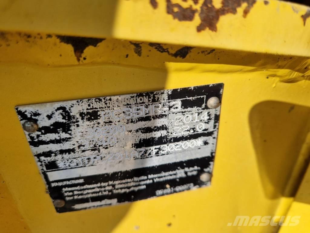 Komatsu PC 35 MR حفارات صغيرة أقل من 7 طن (حفارات صغيرة)