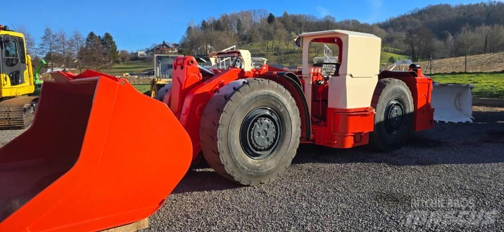 Toro 400 لوادر للعمل تحت سطح الأرض