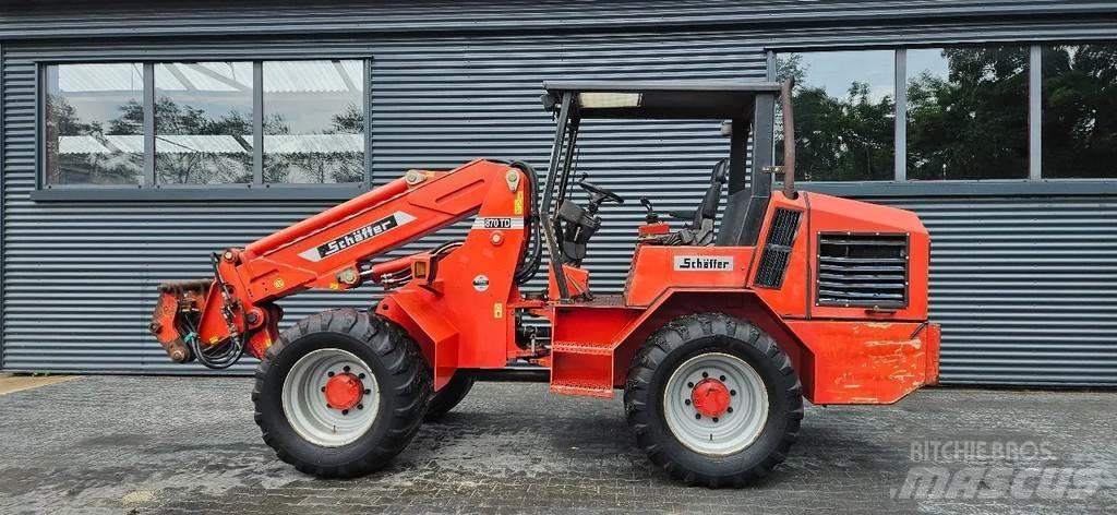 Schäffer 870 T لوادر بعجل