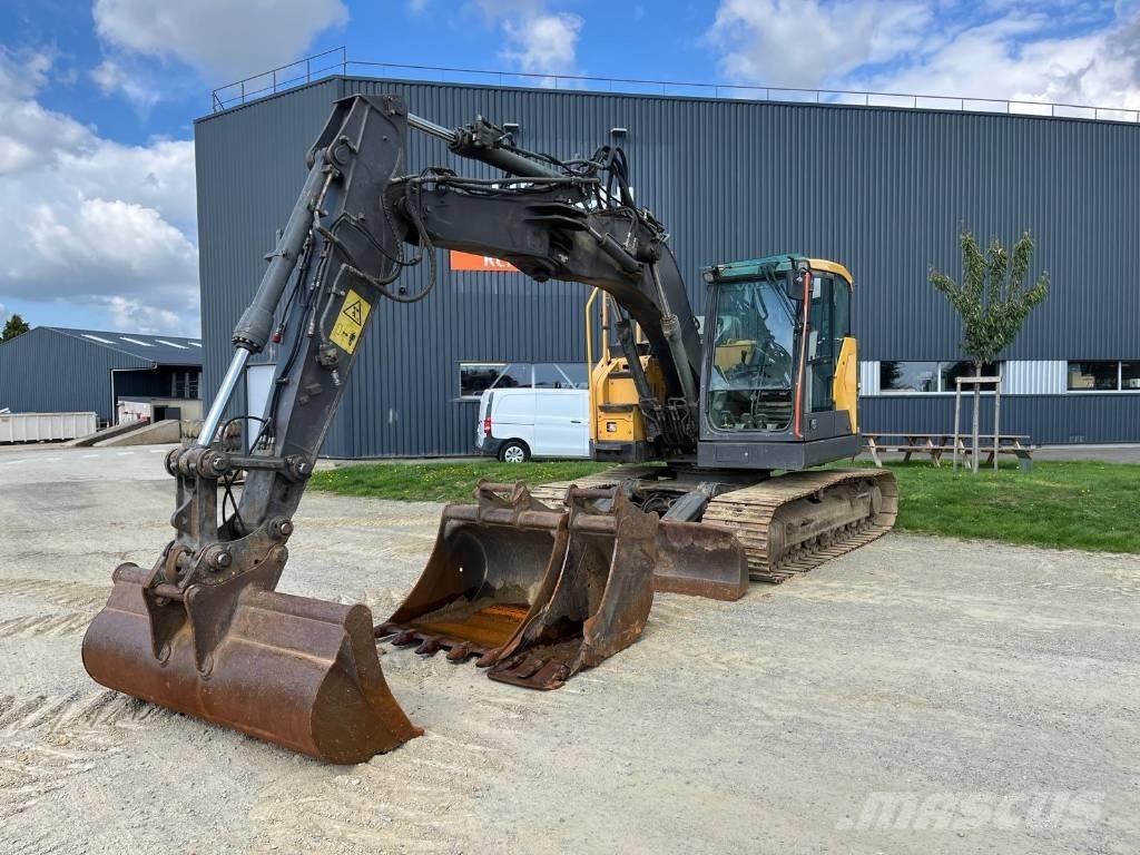 Volvo ECR145EL حفارات زحافة