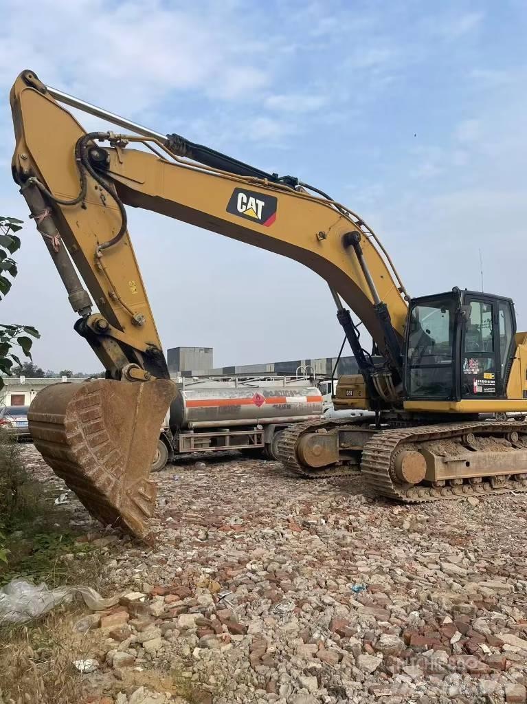 CAT 336 حفارات زحافة