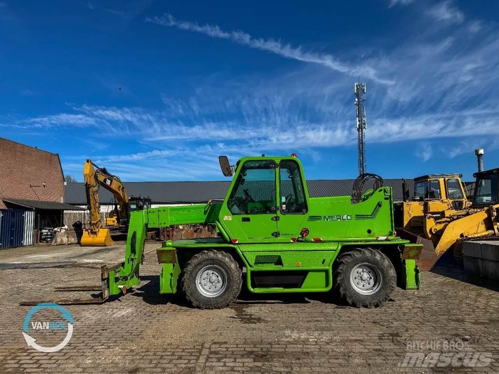 Merlo P30.13EV مناولات متداخلة