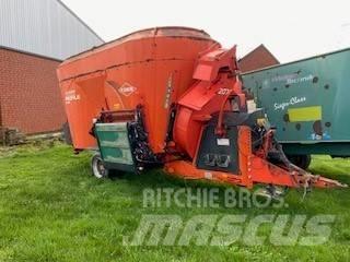 Kuhn Typ 2070 ملقمات خلاط