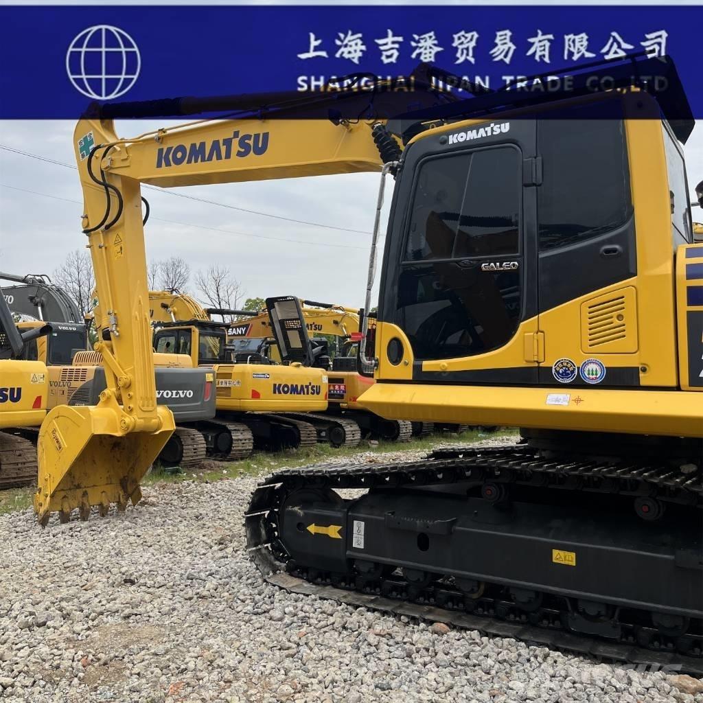 Komatsu PC 220 حفارات زحافة