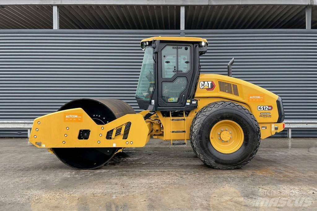 CAT CS-12 GC مداحل أحادية الأسطوانة