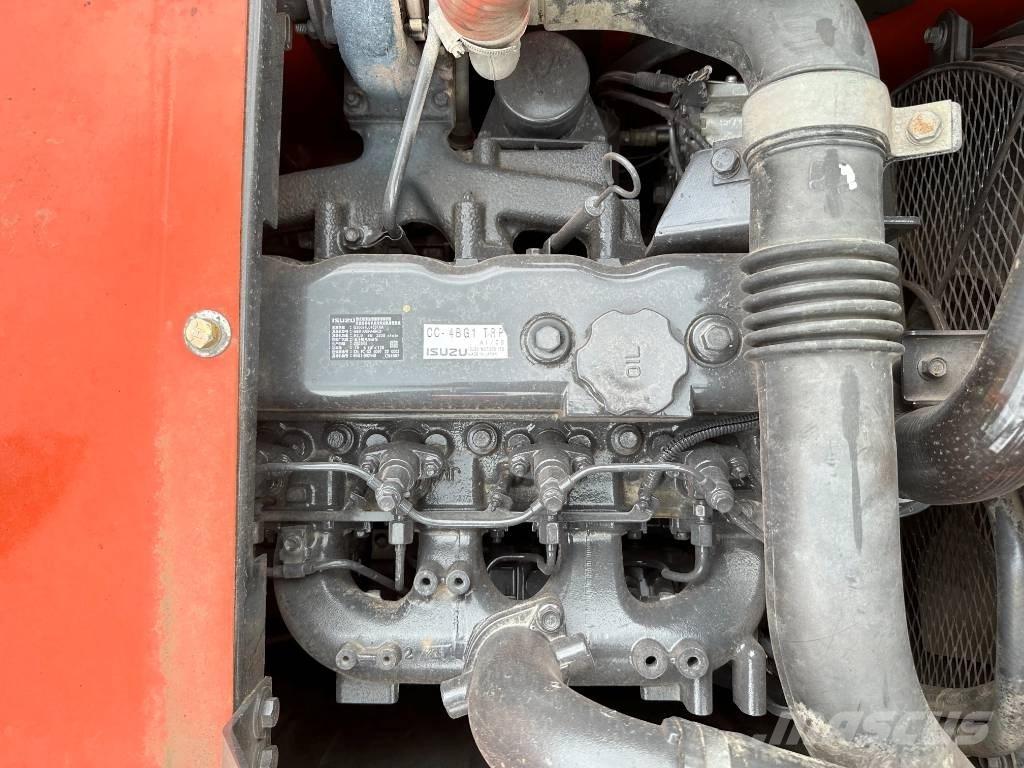 Hitachi ZX120 حفارات زحافة