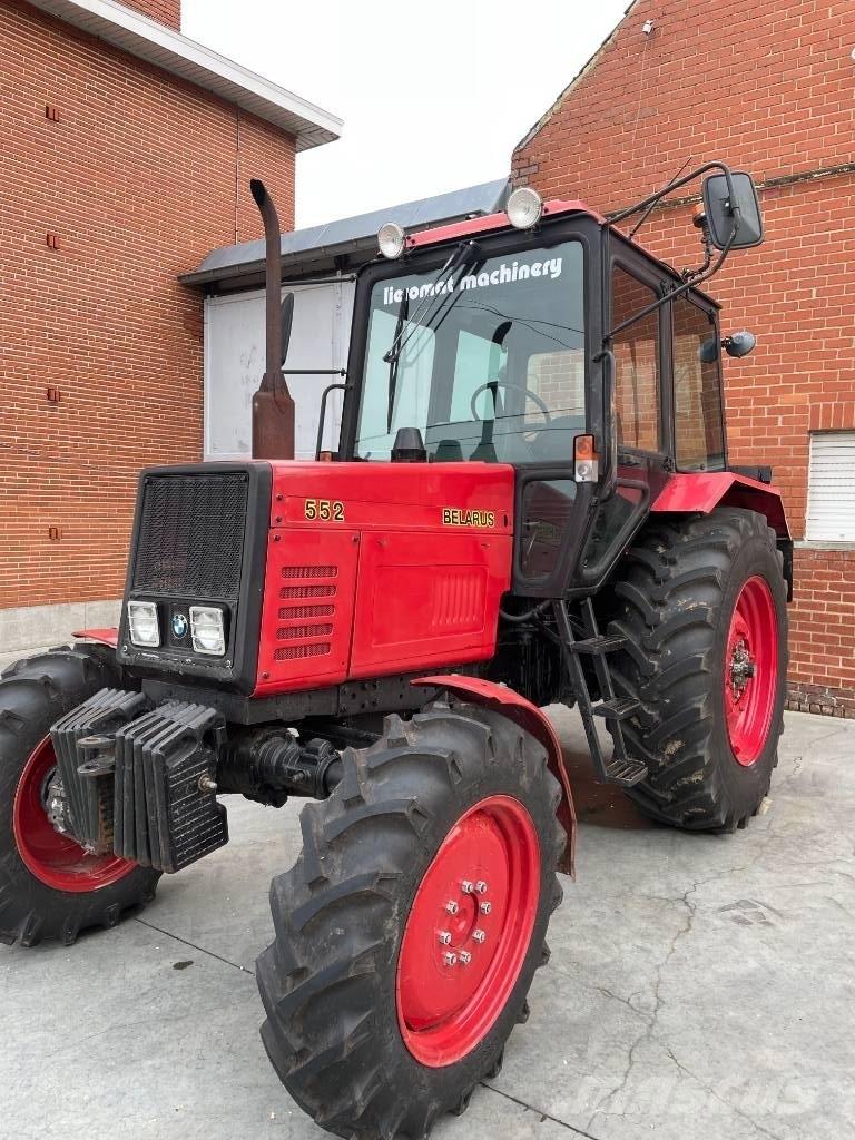 Belarus 552 الجرارات