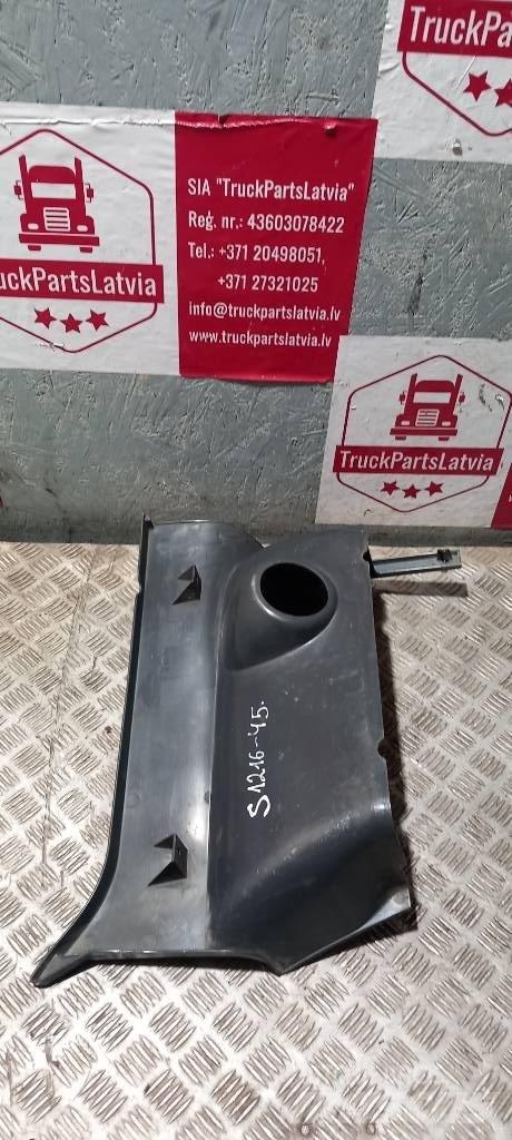 Scania R 440  1442653 كابينة والداخلية
