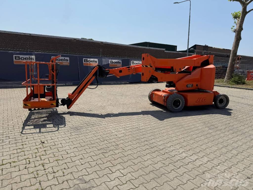 JLG E400AJPN رافعات سلة مفصلية