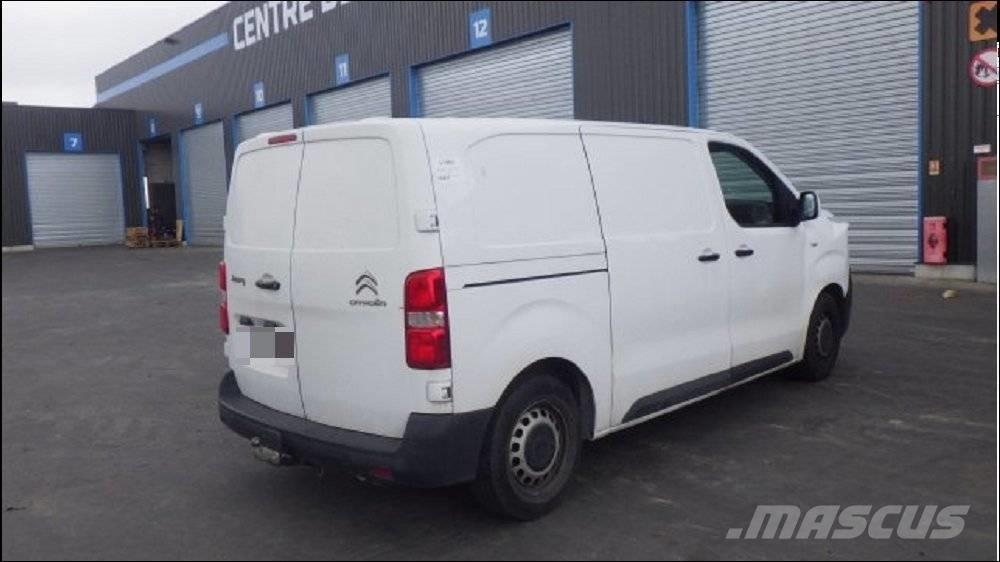 Citroën Jumpy 3 شاحنة مقفلة