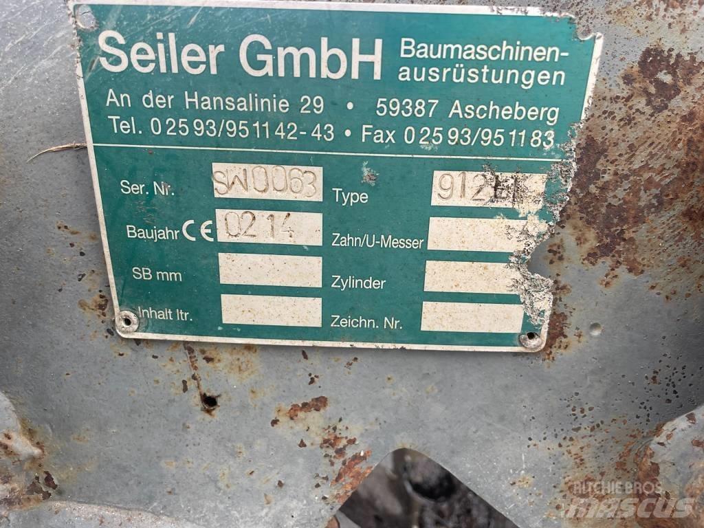 Liebherr 912 LC حفارات زحافة