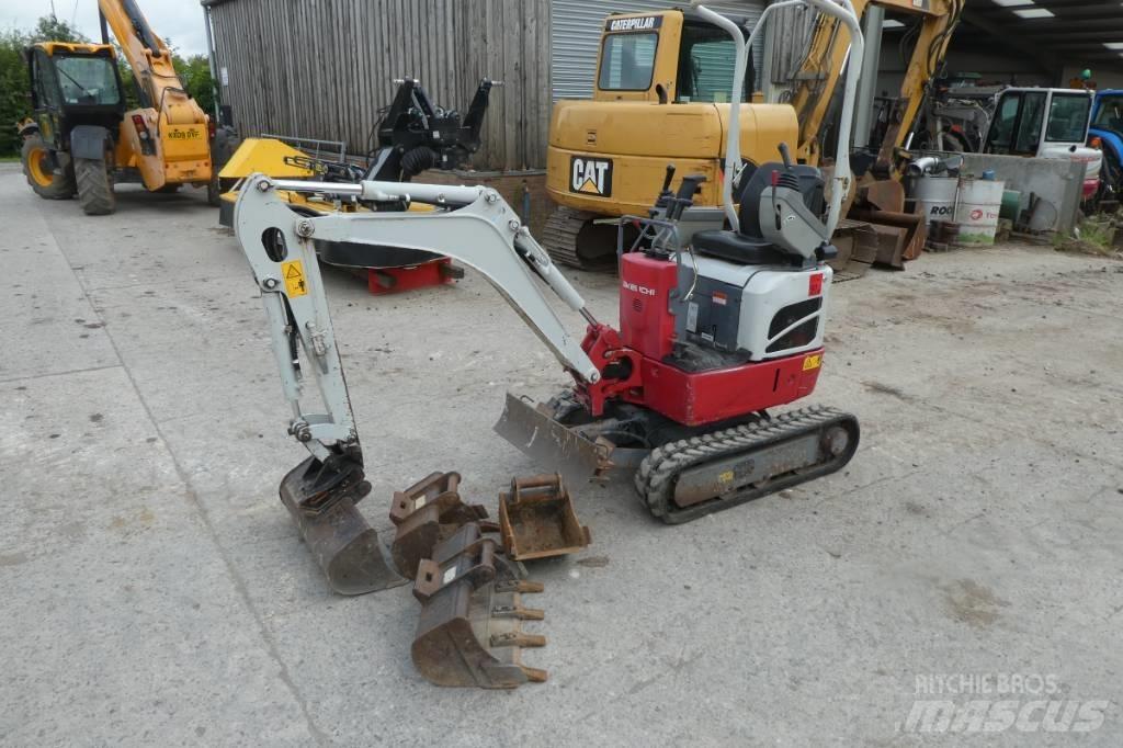 Takeuchi TB 210 R حفارات صغيرة أقل من 7 طن (حفارات صغيرة)