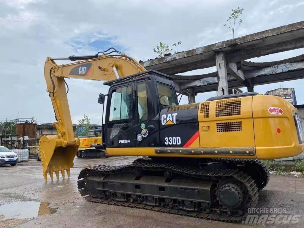 CAT 330 D حفارات زحافة