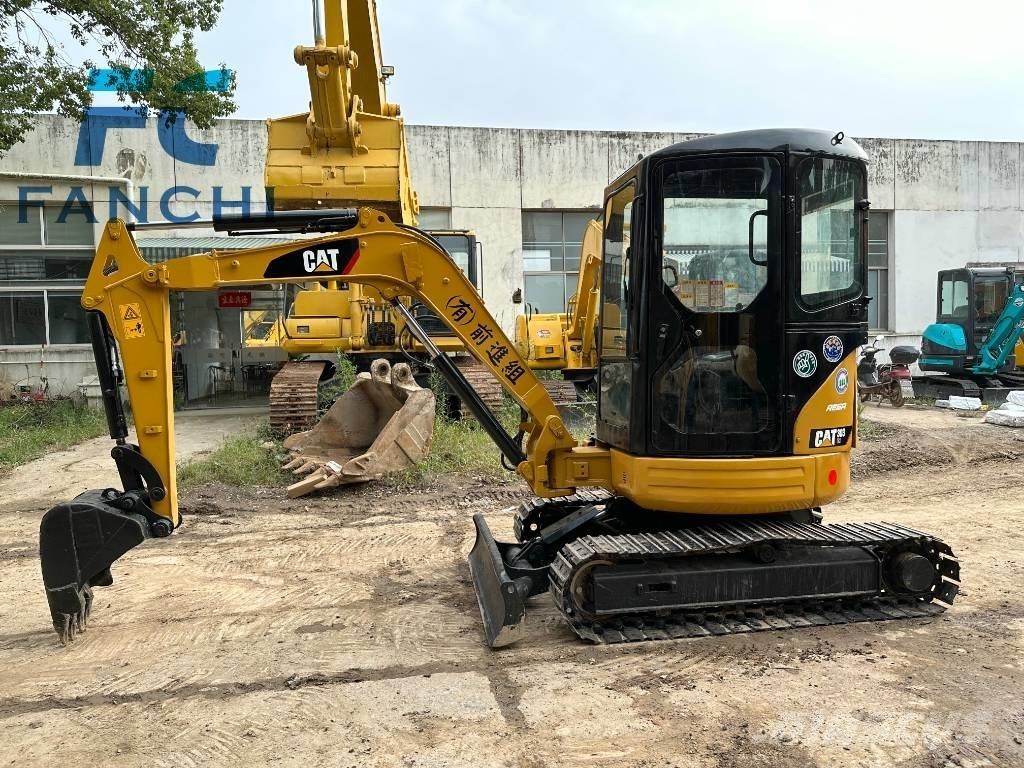 CAT 303 CR حفارات صغيرة أقل من 7 طن (حفارات صغيرة)