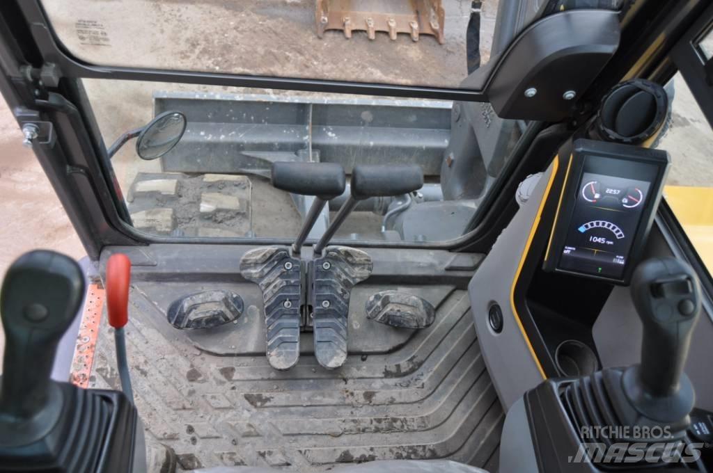 Volvo ECR 88 D حفارات وسط 7 طن - 12 طن