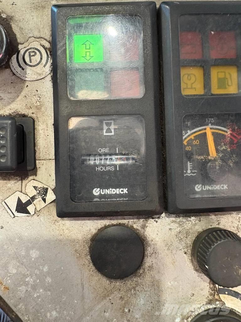 Combilift C 8000 شاحنة المناولة رباعية الاتجاهات