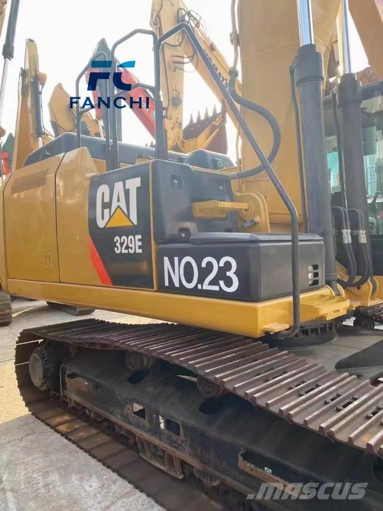 CAT 329 E حفارات زحافة