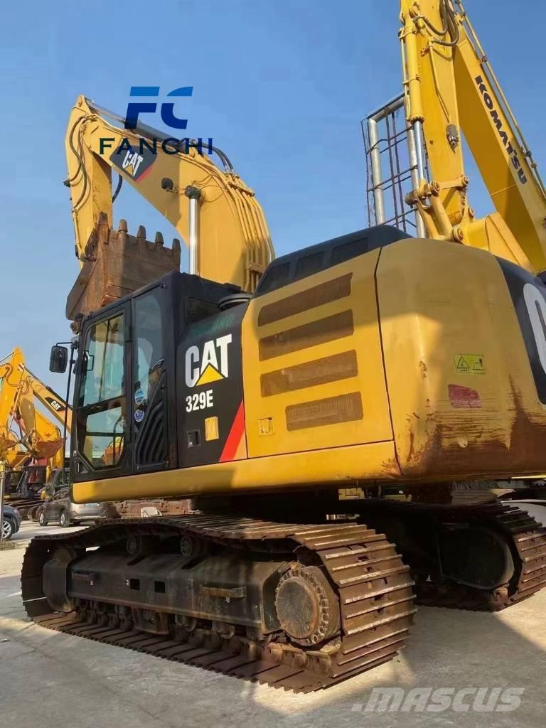 CAT 329 E حفارات زحافة