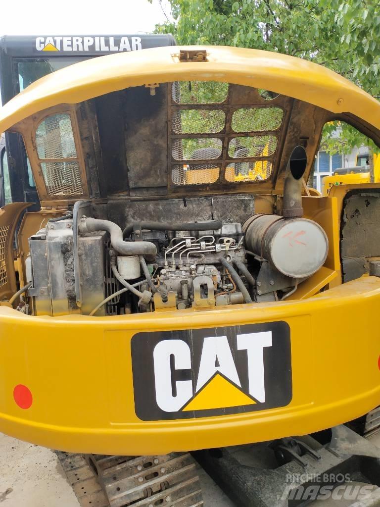 CAT 307D حفارات زحافة