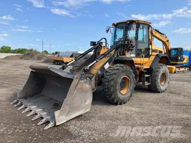 JCB 436 HT لوادر بعجل