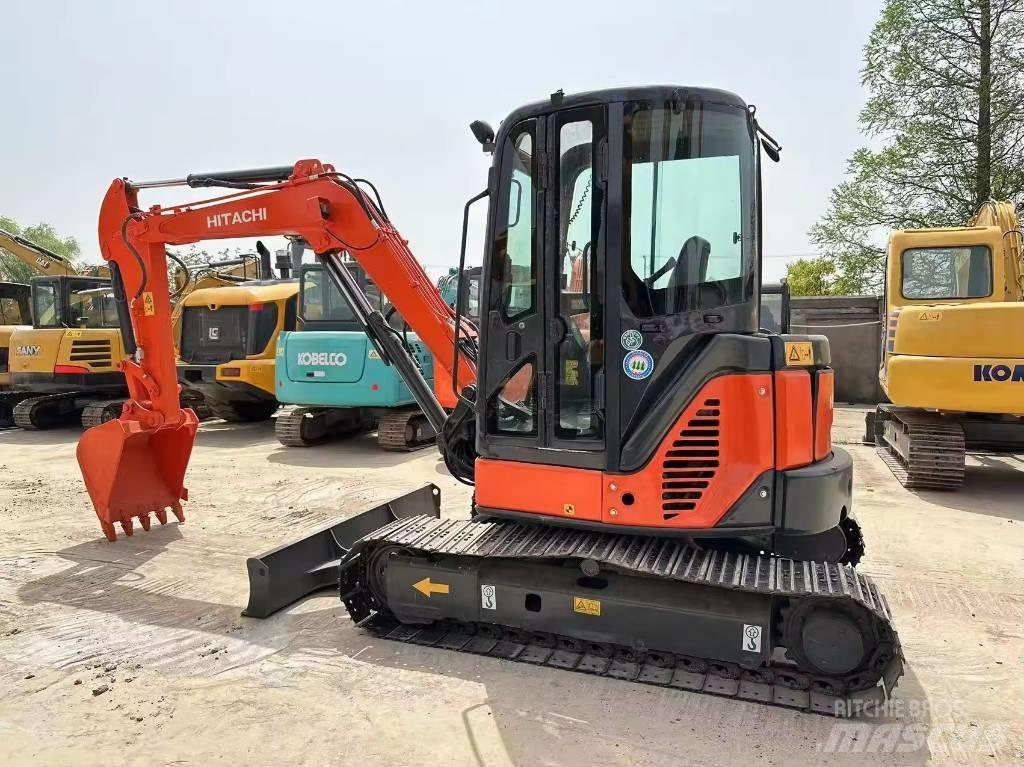 Hitachi ZX 50U حفارات صغيرة أقل من 7 طن (حفارات صغيرة)