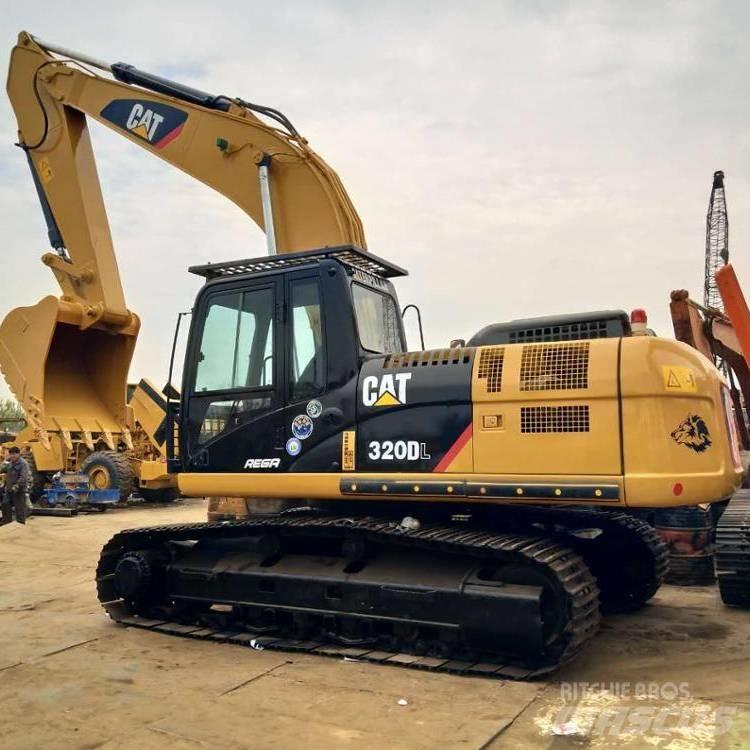 CAT 320D حفارات زحافة