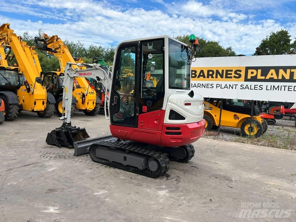Takeuchi TB 230 حفارات صغيرة أقل من 7 طن (حفارات صغيرة)