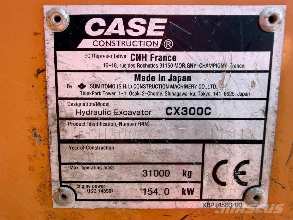 CASE CX 300 C حفارات زحافة