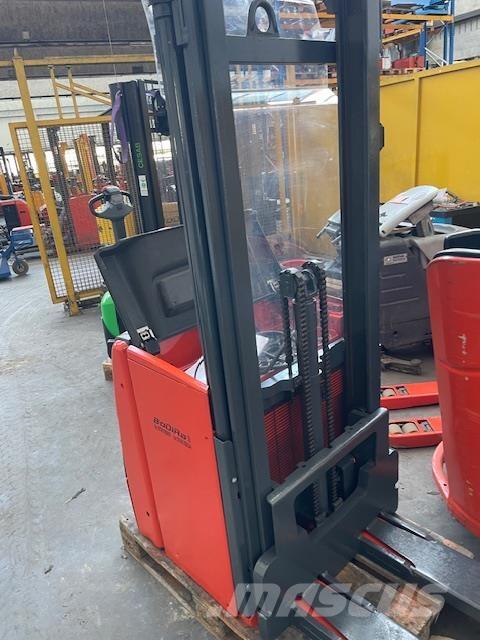 Linde L16 شاحنات مناولة ذاتية الدفع