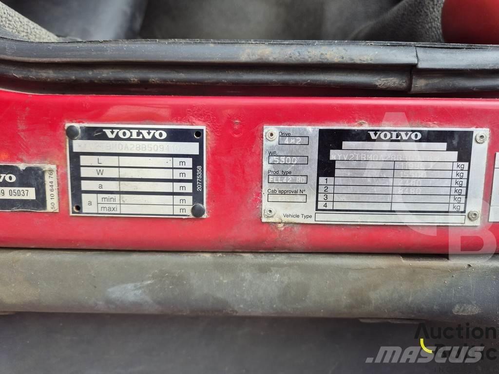 Volvo FL240 شاحنات بدرجة حرارة قابلة للضبط