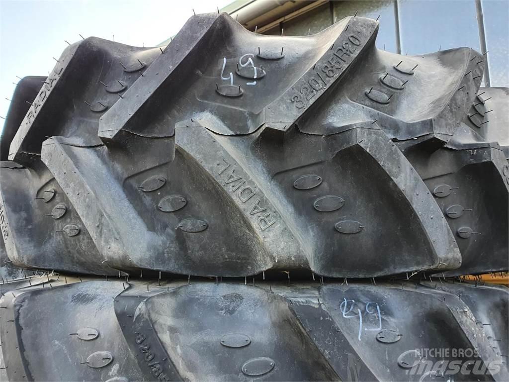 BKT 320/85R20 x2 الإطارات والعجلات والحافات