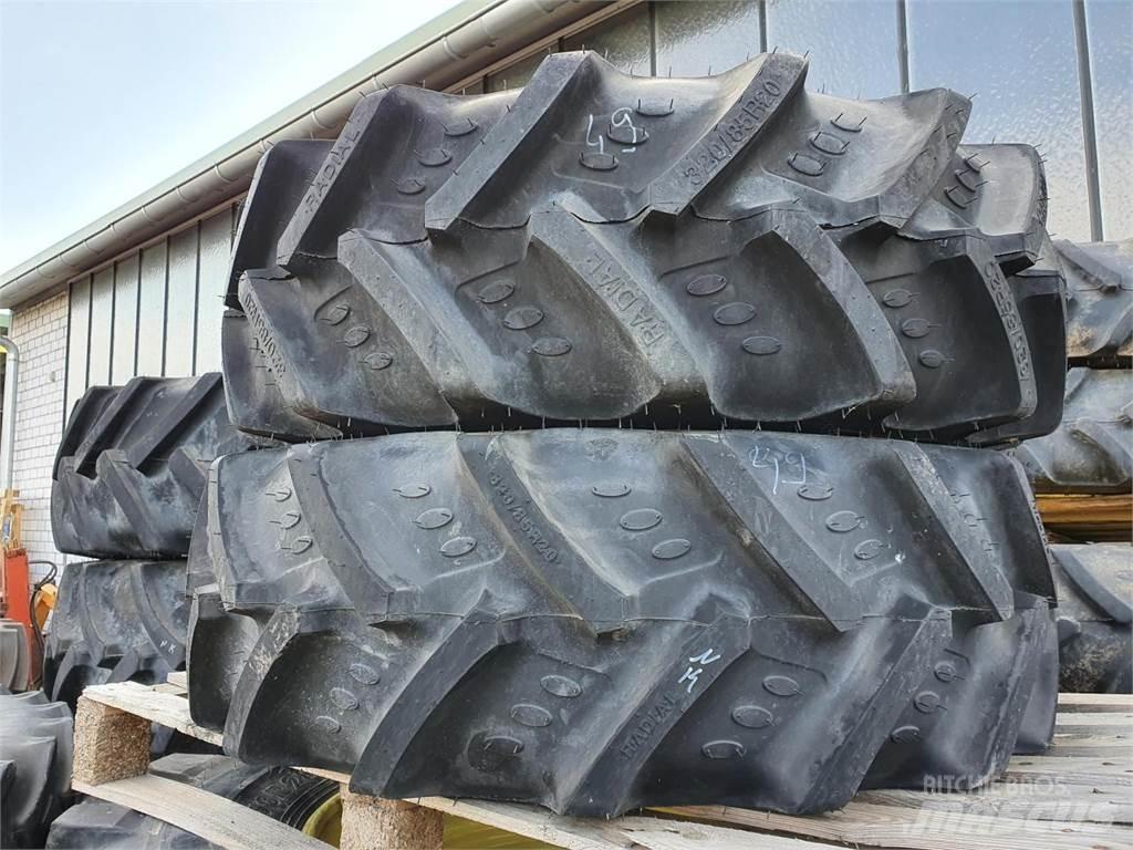 BKT 320/85R20 x2 الإطارات والعجلات والحافات