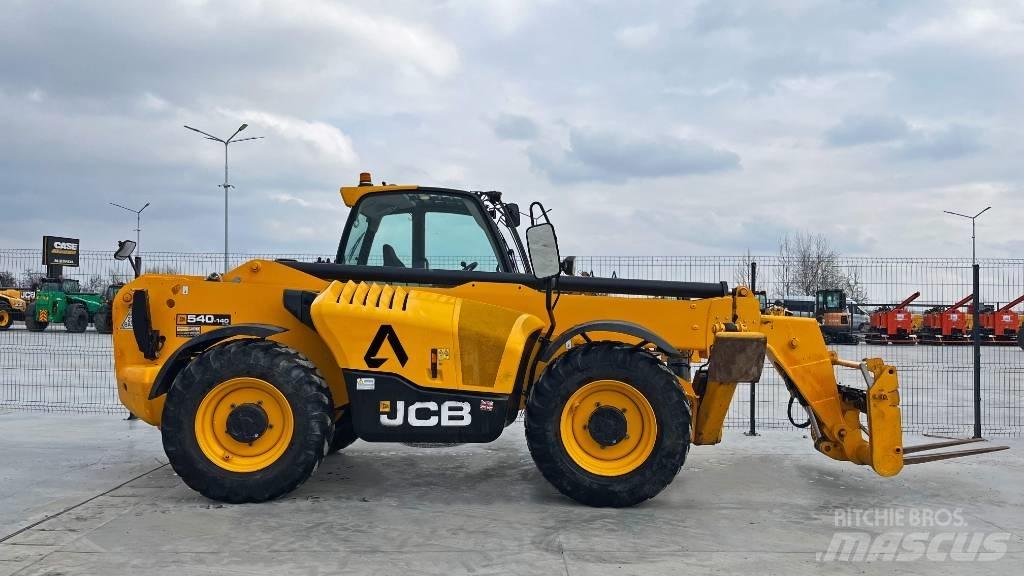 JCB 540-140 مناولات متداخلة