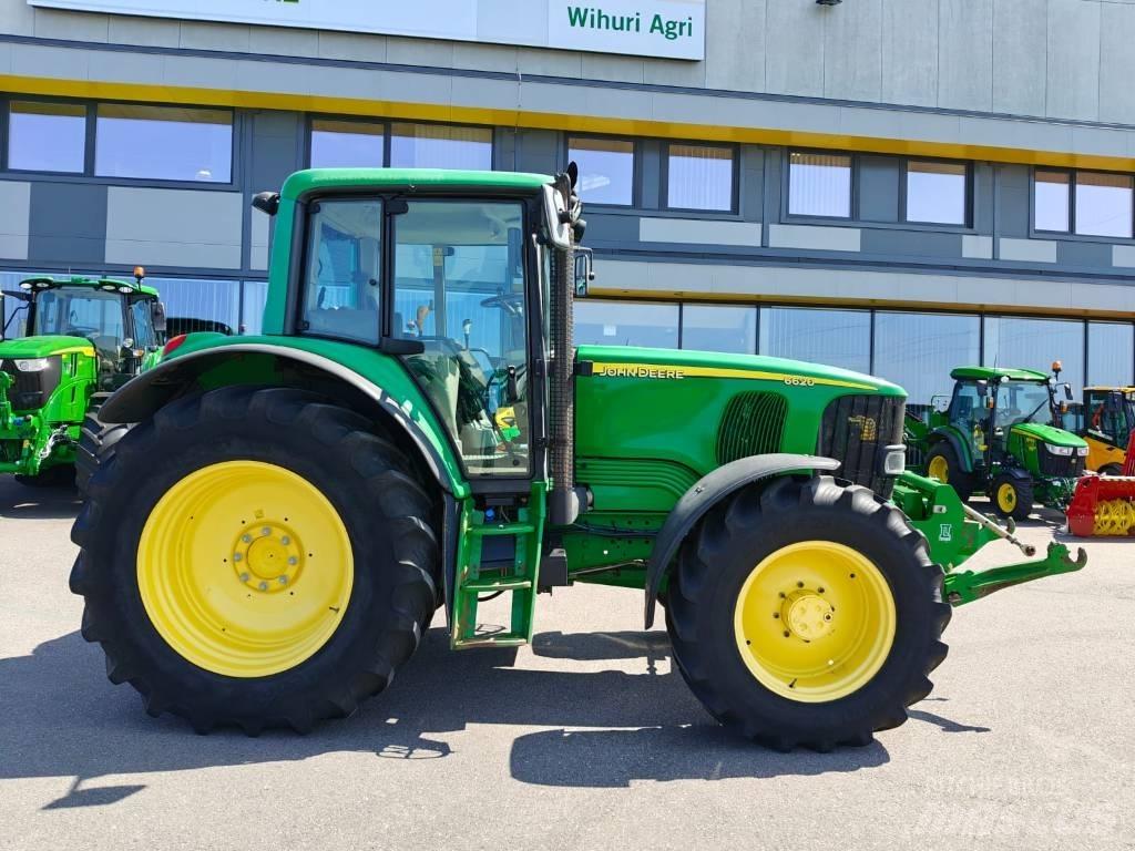 John Deere 6620 الجرارات